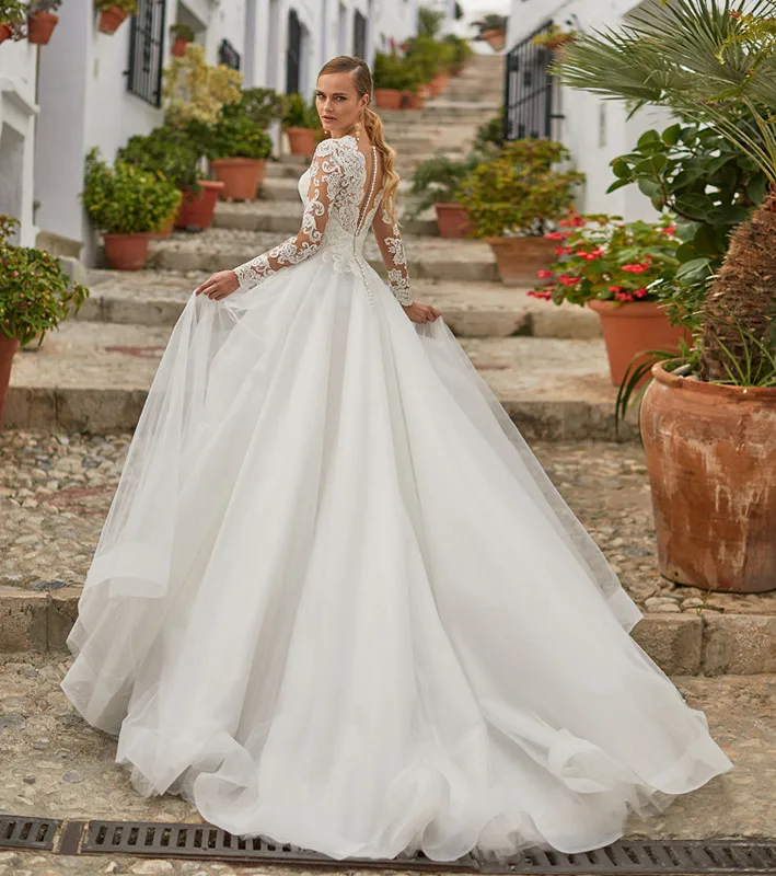 Abiti da sposa a maniche lunghe scollo a v 2022 Tulle Appliqued a-line Robe De Mariée abito da sposa elegante Sweep Train abito da sposa in pizzo