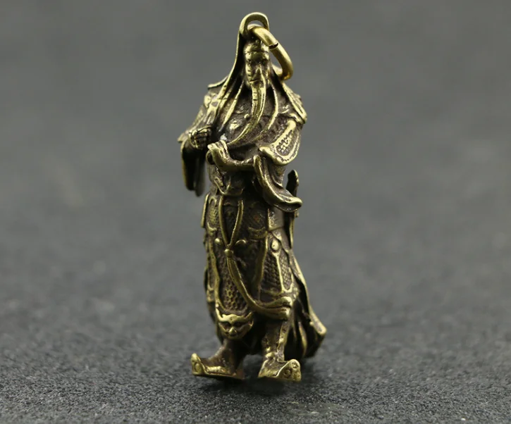 vintage Brass statue Chinese Loyalty General Guan Yu craft Keychain ring Pendant ornament Miniature Fitting decoration a1204