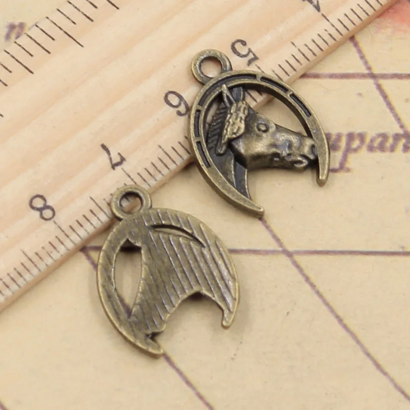 10pcs Charms Horse In Lucky Horseshoe 21x15mm Tibetan Bronze Silver Color Pendants Antique Jewelry Making DIY Handmade Craft