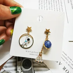 Cute Design Planet Star Universe Astronaut Tassel Drop Earrings For Women Girls Creative Hollow Circle Crystal Pendant Jewelry