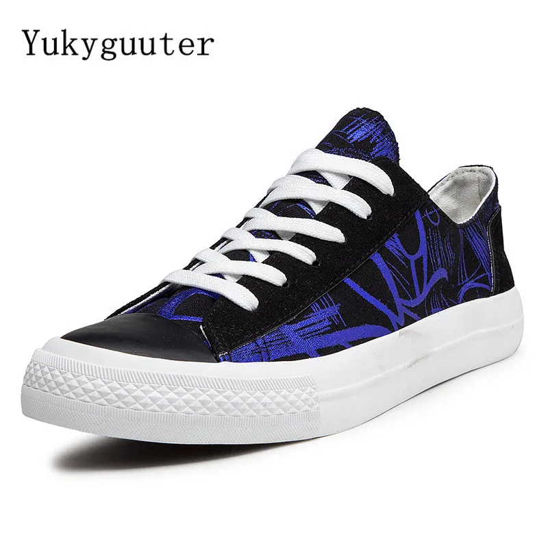 

Men Skateboarding Shoes Canvas Sport Cool Light Weight Sneakers Outdoor Athletic Shoes Male Breathable High Quality