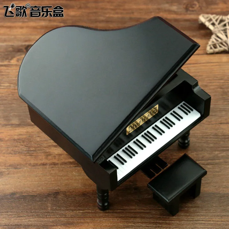 Decor Music Boxes Mini Constellation Hand cranked Wooden Simulated Piano Golden Movement Music Box Creative Gift