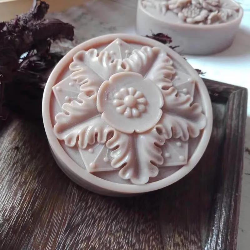 Round Flower Leaves Soap Mold Classic Silicone Soap Mould for Soap Bar Lotion Bar Melt Wax Scented Candle Plaster Making Molds