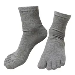 Vendita calda moda Unisex calzini in cotone a cinque dita da uomo di alta qualità Casual comodi calzini caldi e separati Meias 6 colori