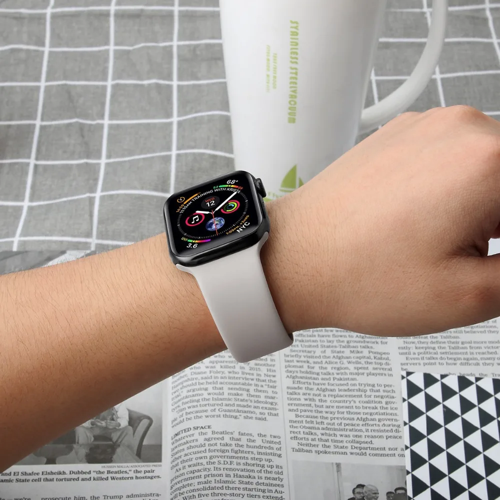 Original-Armband für Apple Watch, 42/46/44/45/49/41/40 mm, Silikonarmband, Correa, iWatch Series 12, 11, 10, 9, 7, SE 3, Ultra, 4/3/2. – Detail 5
