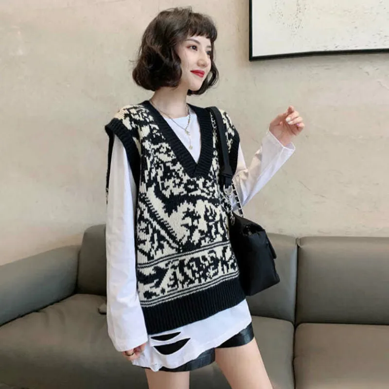 Sweter kamizelka z dzianiny damskie Harajuku Vintage dekolt w serek koreański styl bez rękawów luźne topy na co dzień eleganckie piękne Ulzzang