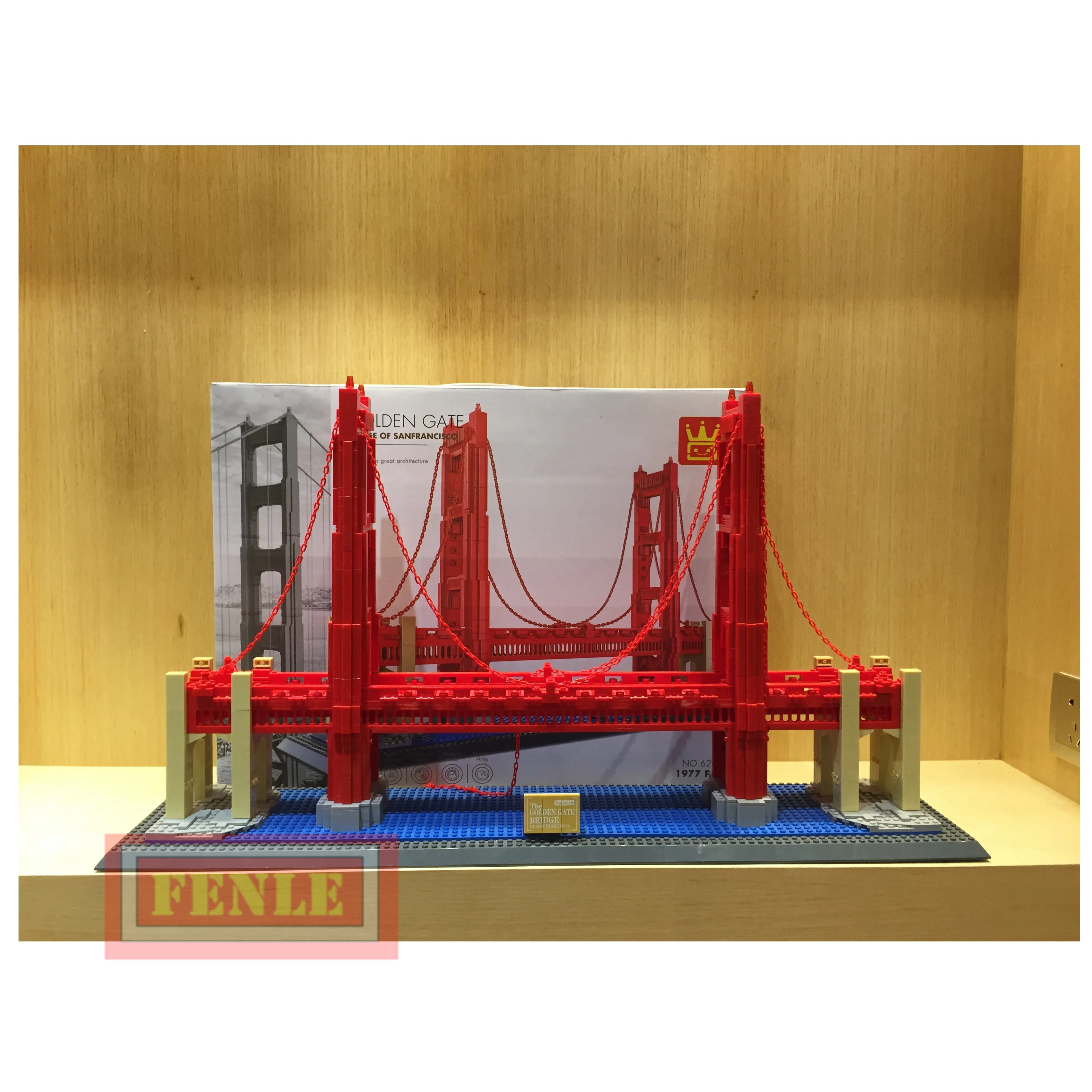 8023 6210 Famosa serie di edifici Golden Gate Bridge 1977 pezzi Building Blocks Mattoni Set di modelli Architettura compatibile