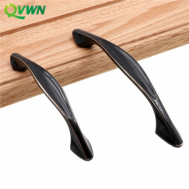 Современная и простая американская дверная ручка QVWN для шкафа, скандинавский гардероб, золотой медный матовый черный шкаф, выдвижной ящик с одним отверстием