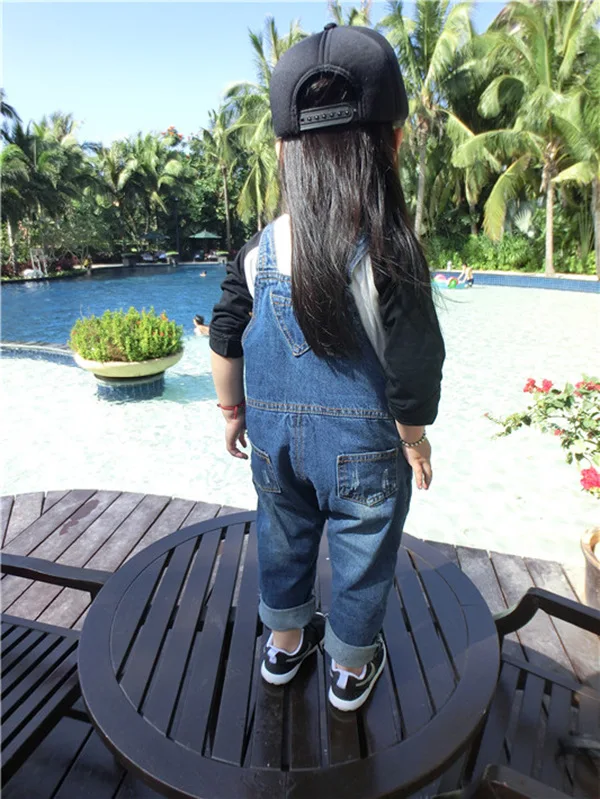 2023 New Arrival spring Girls Boys Denim Overalls Button Fly Overalls for Girls Boys Solid Blue Children Jumpsuit Overalls1-8Y