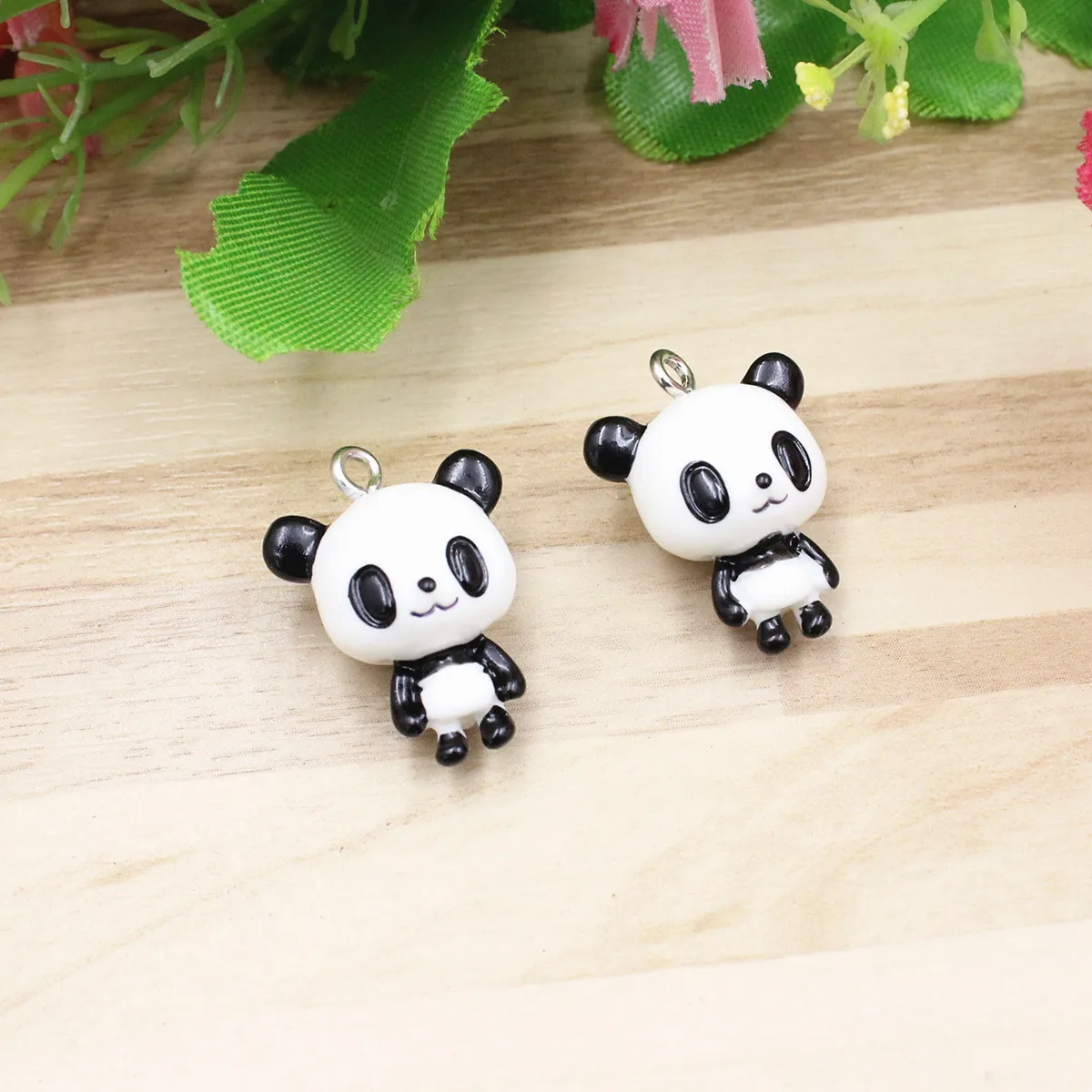 Onebeading Resin Cute Animal Panda Pendants Charms For Children Jewelry Necklace Earrings DIY Making Accessories 21x17mm 10pcs