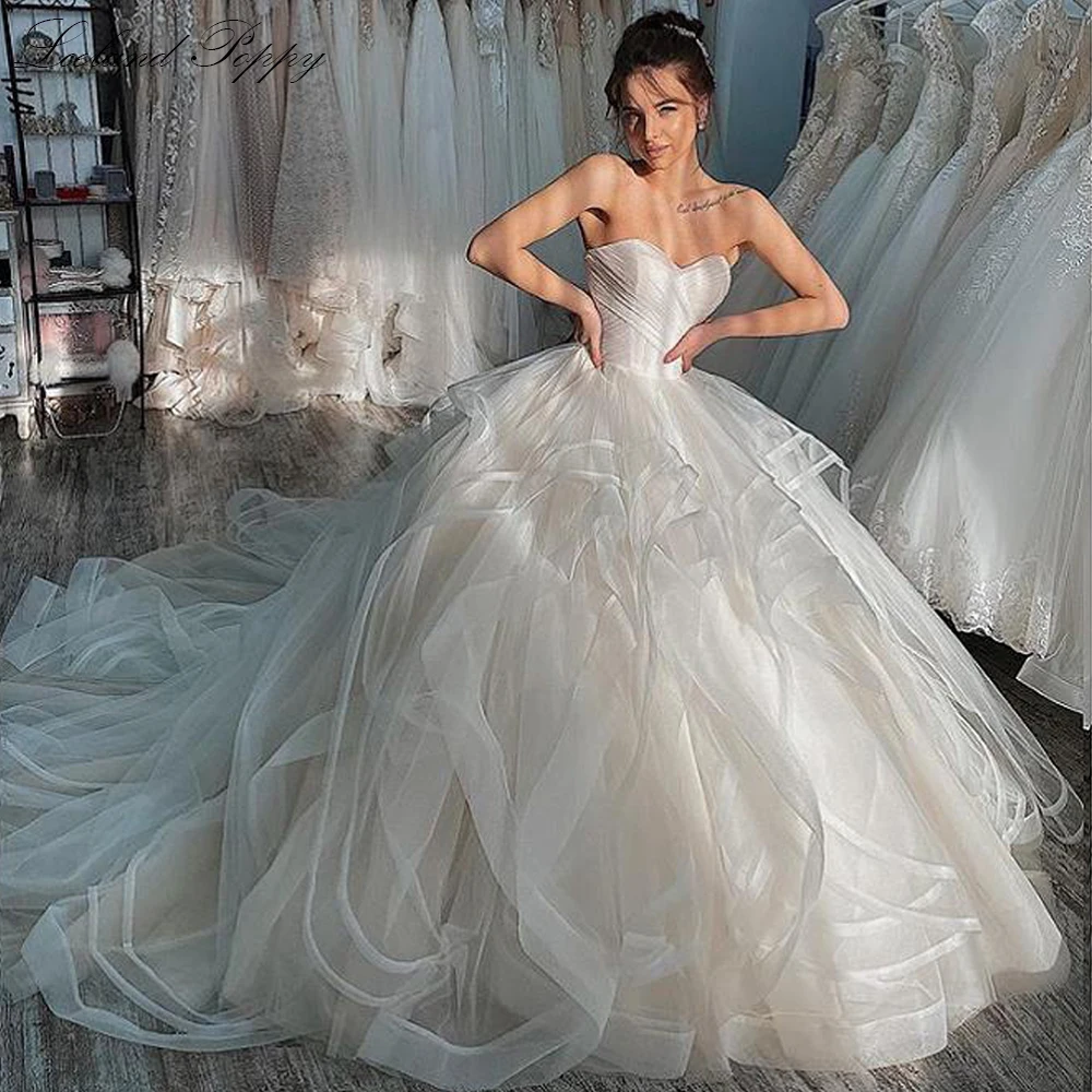 Lceland Poppy Customized Strapless Ball Gown Tiered Tulle Wedding Dresses Sleeveless Pleated Bridal Gowns