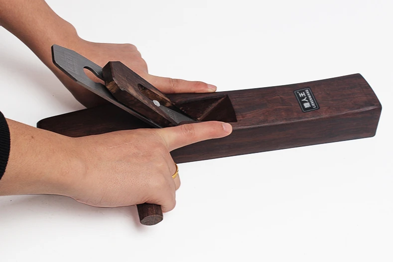 Pialla in legno pialla in ebano pialla coltello pialla a mano pialla leggera pialla in legno carpentiere pialla per carpentiere pialla in legno fai da te