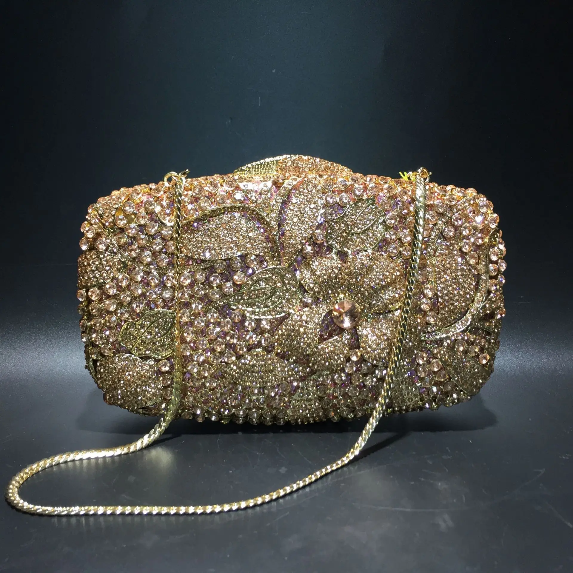 

18.5x11CM Rhinestone Bag Corrugated Metal Crystal Dinner Bag Handmade Diamond Bag Women Handbag a6815