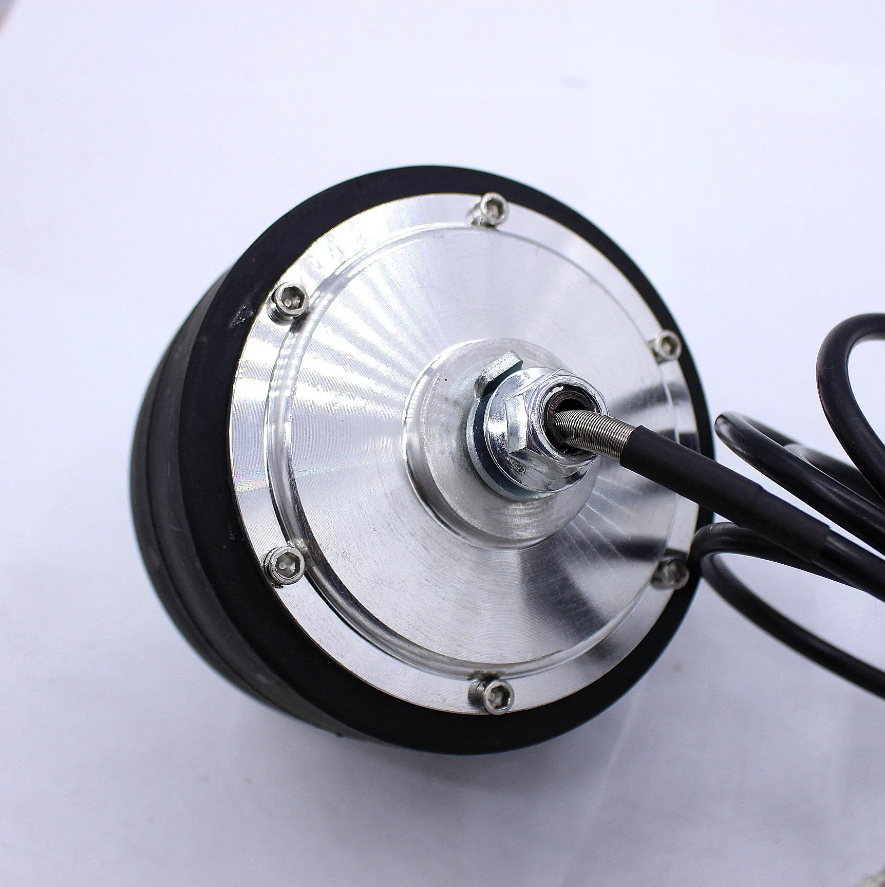 Small 4-inch toothed brushless motor Miniature high-torque brushless hub motor Electric chassis power