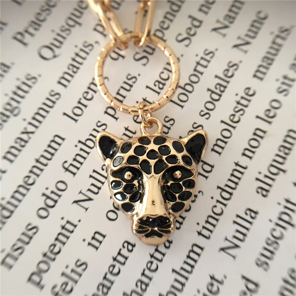 Feministischen Gold Farbe Beschichtung Schwarz Spot Tiger Anhänger Halskette Für Frauen Wilde Sexy Trendy Schöne Schmuck zubehör