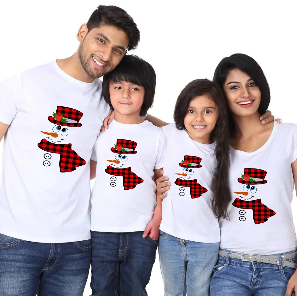 Merry Christmas Mommy Dad and Children Tshirt Christmas Party Clothes Family Matching Clothes Fashion Wear Tops Tee Shirts