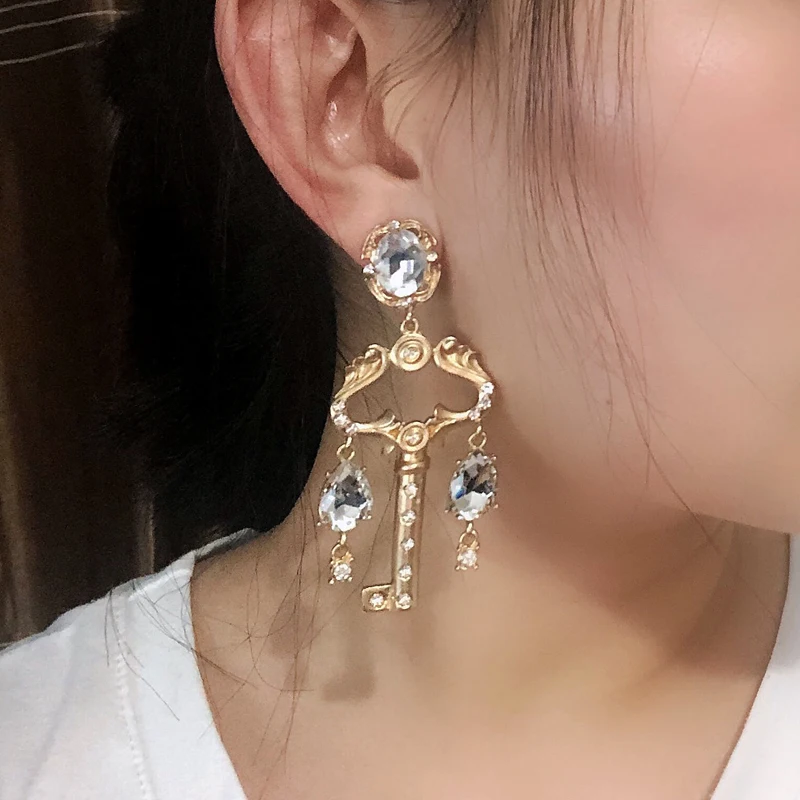 fashion key pendant earrings for women rhinestone drop earring gold color baroque retro Bride Wedding  jewelry