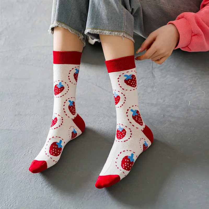 5 pairs Korean women's style Harajuku fashion fun cartoon moon cow rainbow striped socks street skateboard hip-hop woman socks