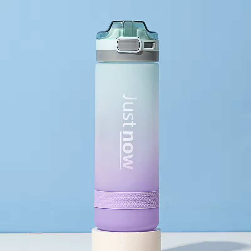 Botella con marcador de agua