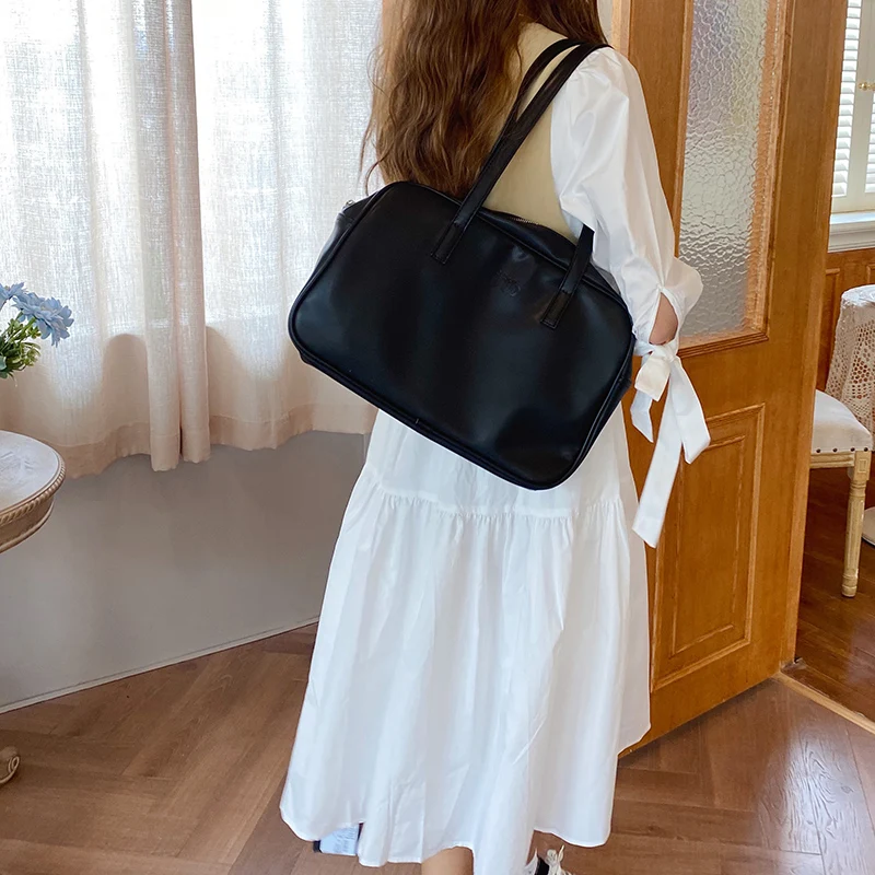 Soft PU Leather Women Shoulder Bag  Simple Large Capacity Ladies Handbags Fashion Solid Color Female Underarm Bags Travel Tote