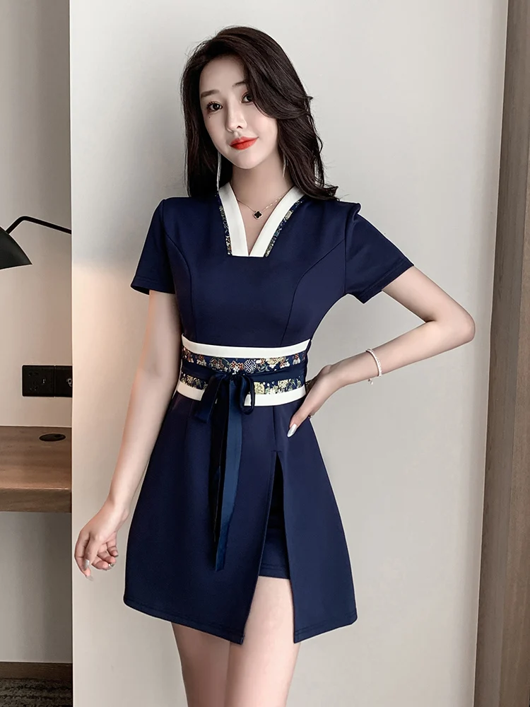 2024 japanese korean style women spa massage beautician uniforms strap design beauty salon waitress beautiful work uniforms