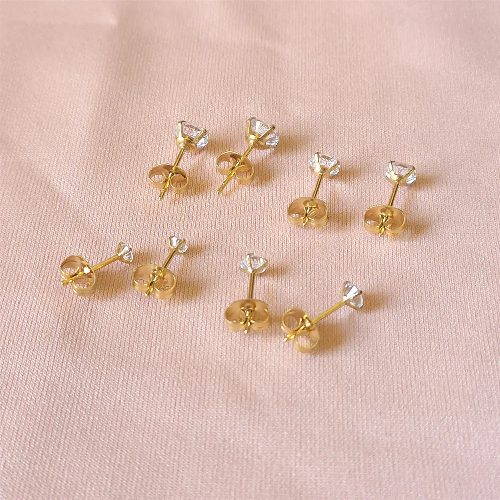 Edelstahl-Ohrstecker, hypoallergen, mit Push-Back-Verschluss und glitzernden AAA-Zirkonia, IP-Beschichtung, 3/4/5/6 mm, Schmuck – Detail 5