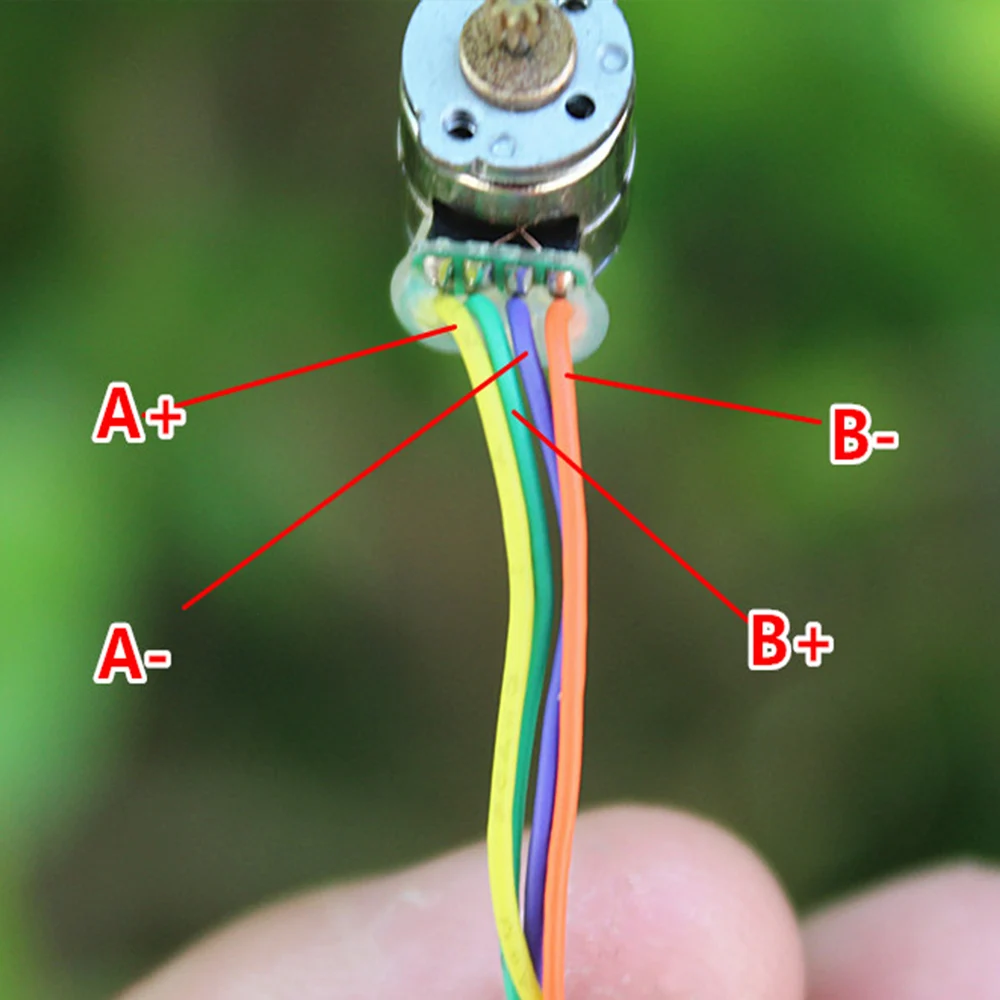 A Set Micro Mini 8mm Stepper Motor Small Electric 2-phase 4-wire Stepper Motor Precision with Copper Gear Connecting Wire