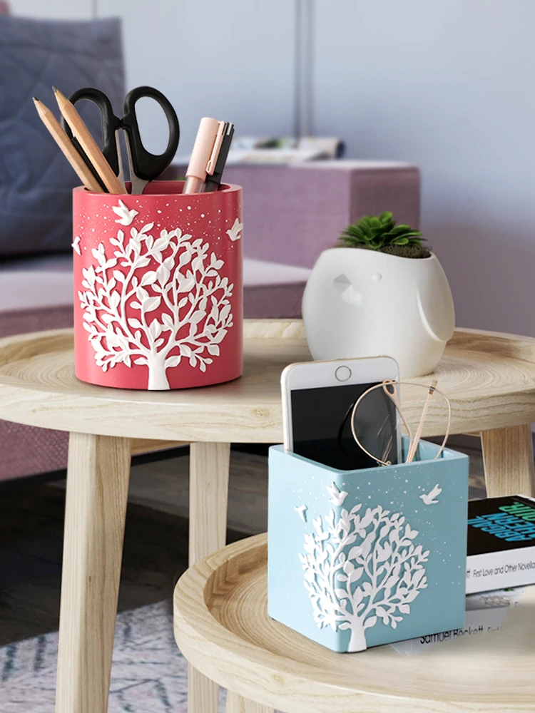 Fashion Simple Cute Pen Stand Creative Desk Organizer Pencil Holder Office Accessories Stationery Storage Box