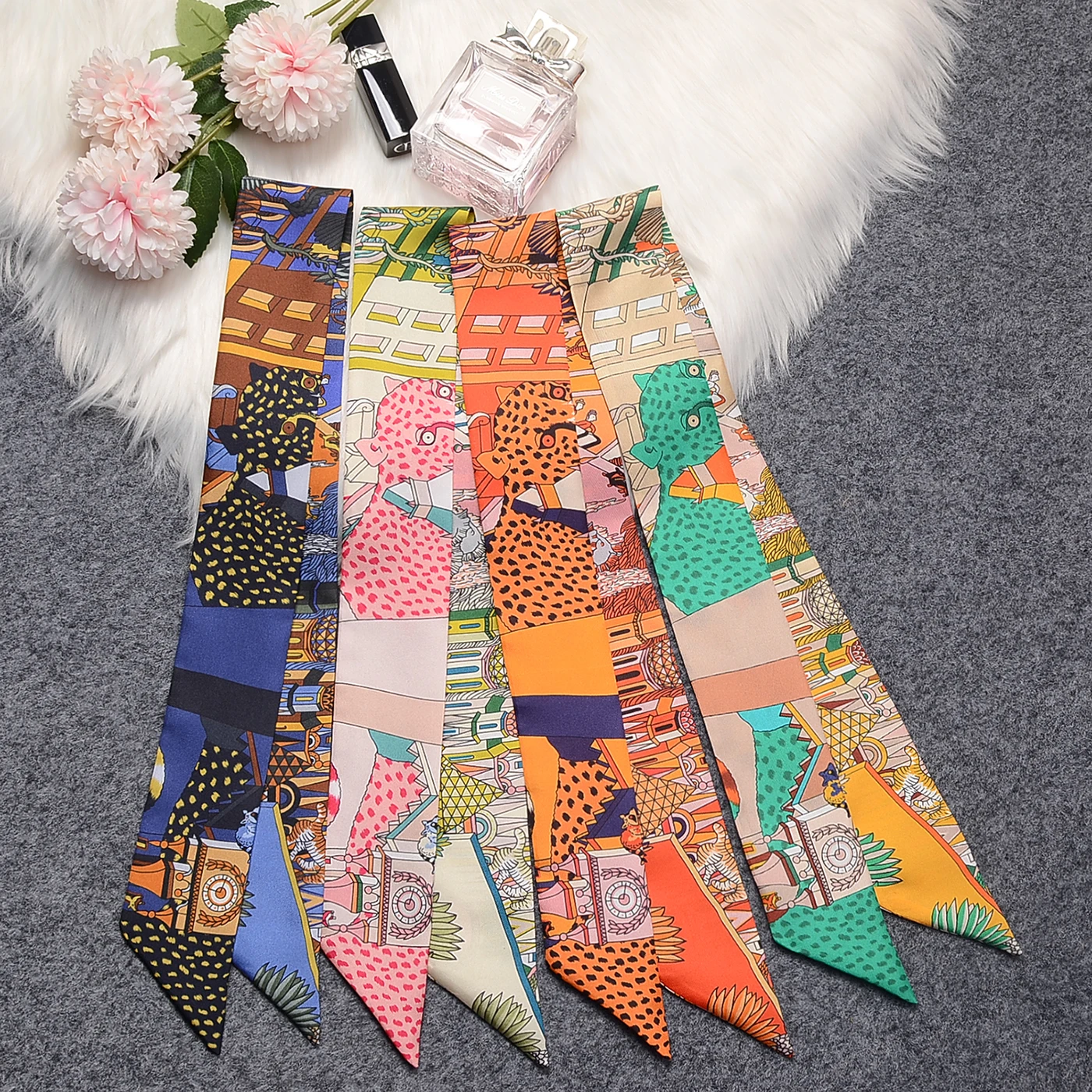 

Luxury 100% Twill Silk Scarf Women Brand Scarf Skinny Bag Scarves Design Rose Wrist Towel Foulard Neckerchief Headband For Lady