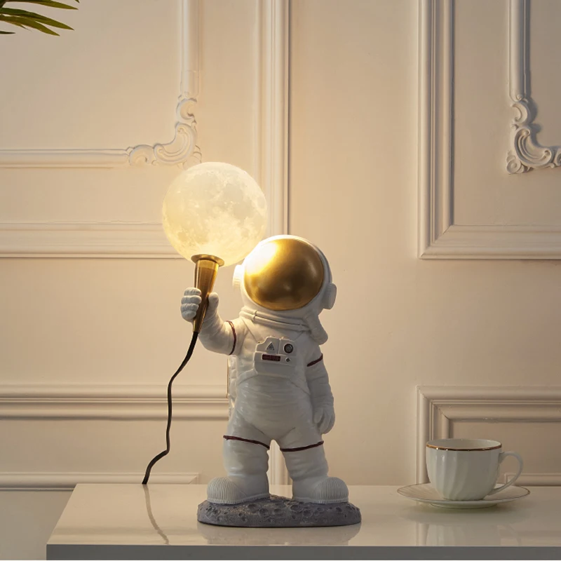 

Nordic Astronaut Resin Table Lamp Creative 3D Moon Planet Night Light Bedroom Children's Room Bedside Cartoon Decor Table Lamps