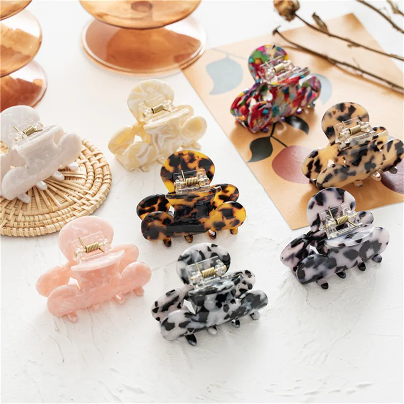 

New Acetate Small Hair Claws For Women Vintage Leopard Crab Hair Clip Girls Hair Accessories Fashion Hairpins Headwear Wholesale