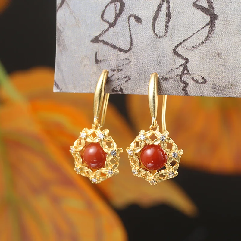 

SA SILVERAGE Red Agate Flowers Exquisite Personality Ladies Earrings Earrings Women S925 Silver Gold Color Hetian Jade Earrings