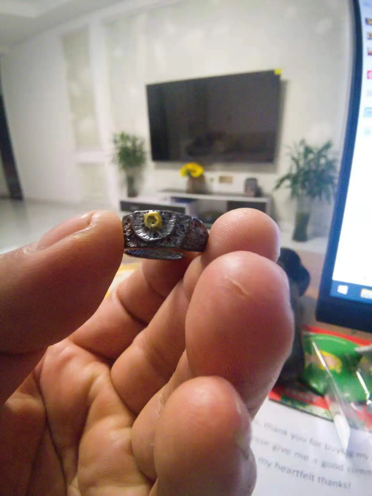 thumb