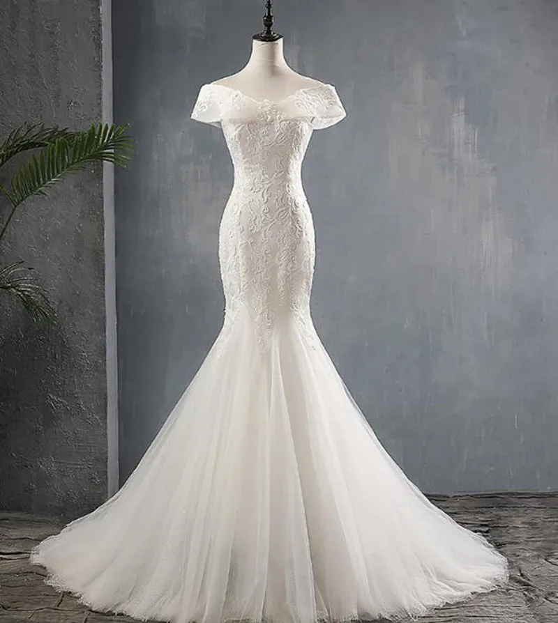 2020 New Designs Wholesale Ivory Small Train V-Neck Cap Sleeve Backless Lace Vintage Wedding Gown Dress Bridal Mermaid