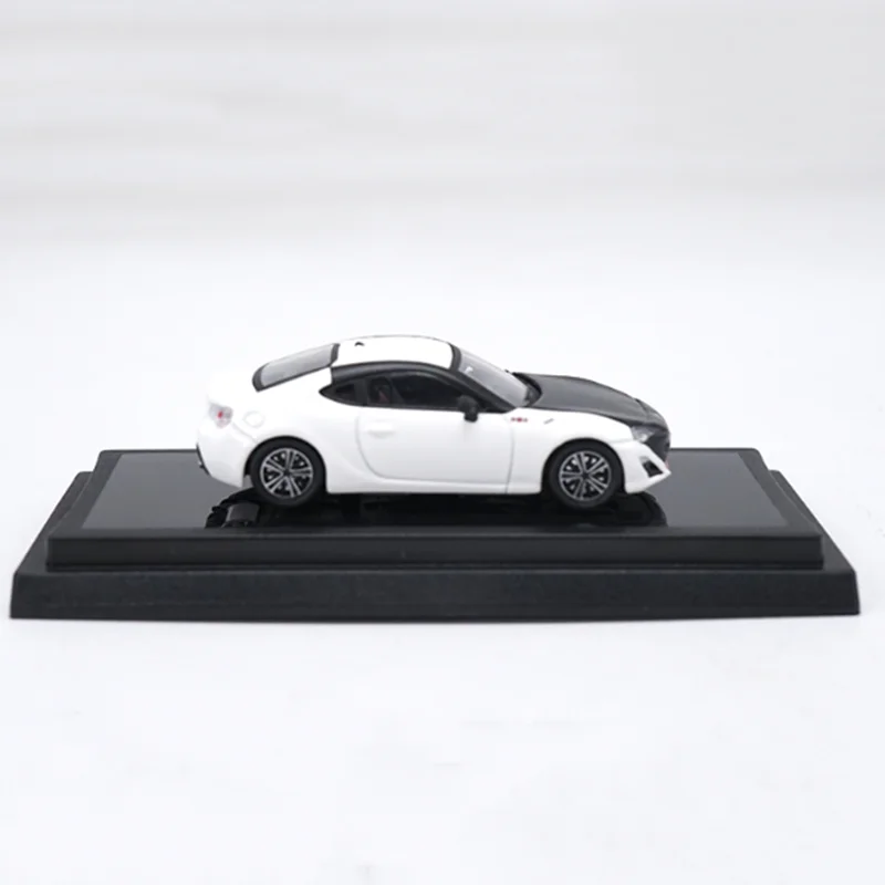 1/64 Static Metal of A Classic Diecast Car GT86 Alloy Car Toy Simulation Traffic Model Children Gift Fans Collection Shows Boxed