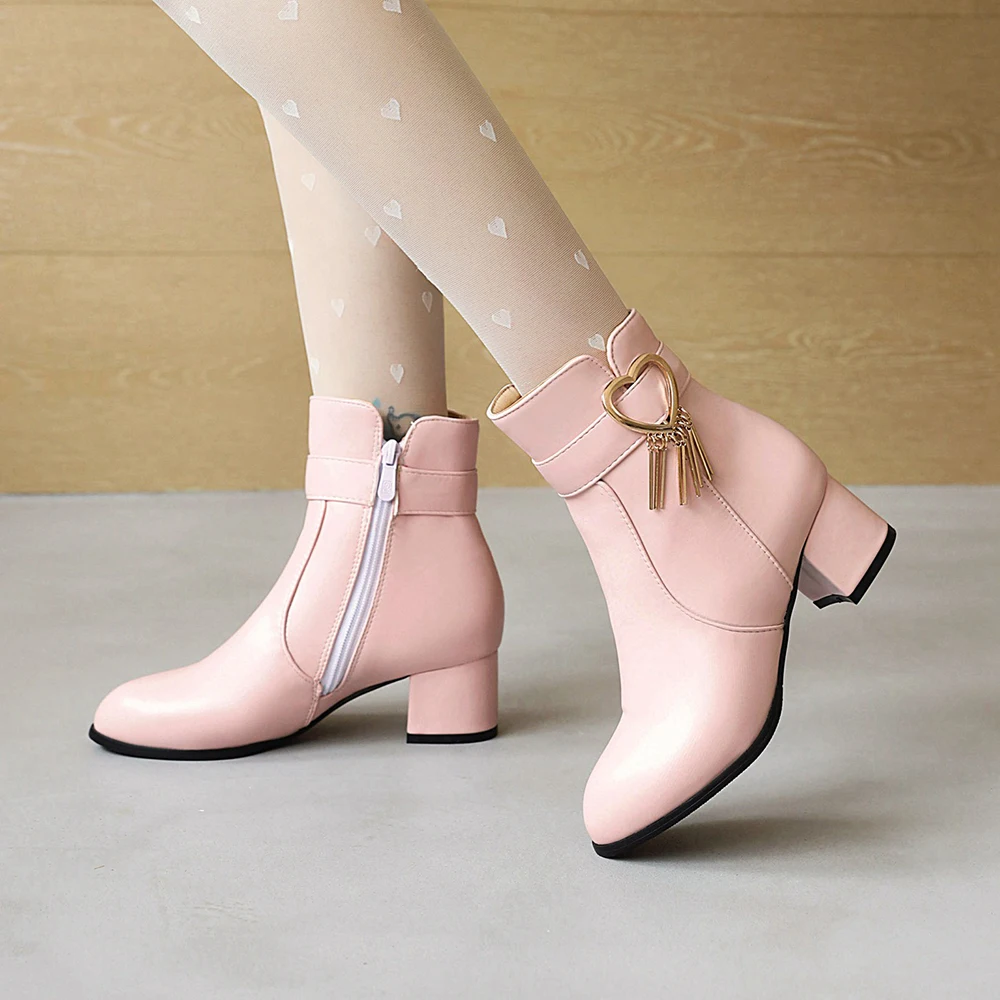 Metal Love Tassel Chain Cute Female Ankle Boots Round Head Thick With Pearl String Sweet Autumn New Short Tube Shoes