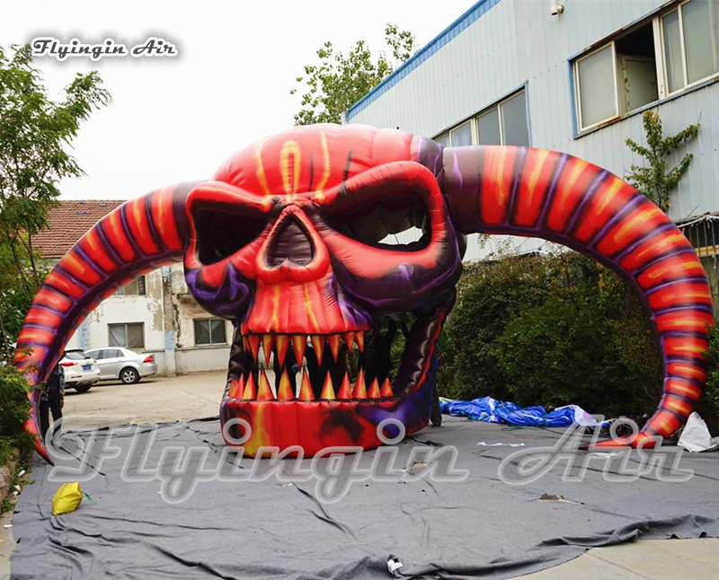 Hanging Halloween Inflatable Skull 7m Length Giant Air Blown Demon Head For Concert Stage And Nightclub Party Decoration