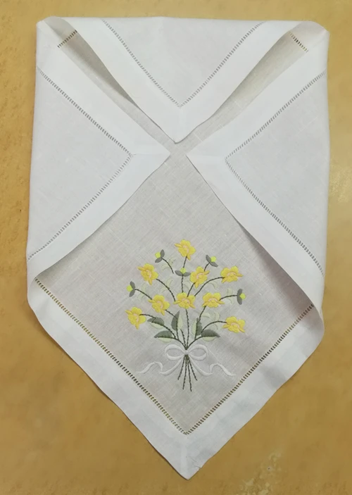 Lot de 12 serviettes de Table en lin blanc, cousues, à la mode, avec couleur brodée, motifs floraux, pour mariage, 18x18 pouces