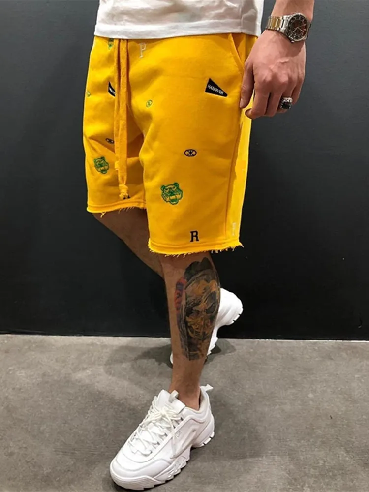 Trends Brand Shorts Male Beggar Shorts Embroidered Fashion 5 Piont Pants Summer Outdoor Sport Casual Street Hip Hop Short Pants