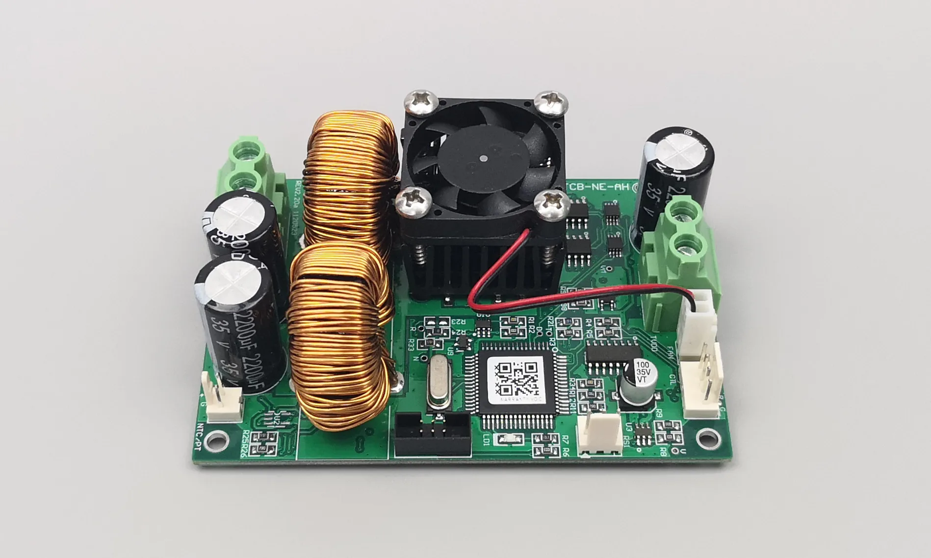 

TCB-NE-AH, Semiconductor Refrigeration Temperature Control Board, TEC Thermostat, Accuracy 0.01, NE High Current