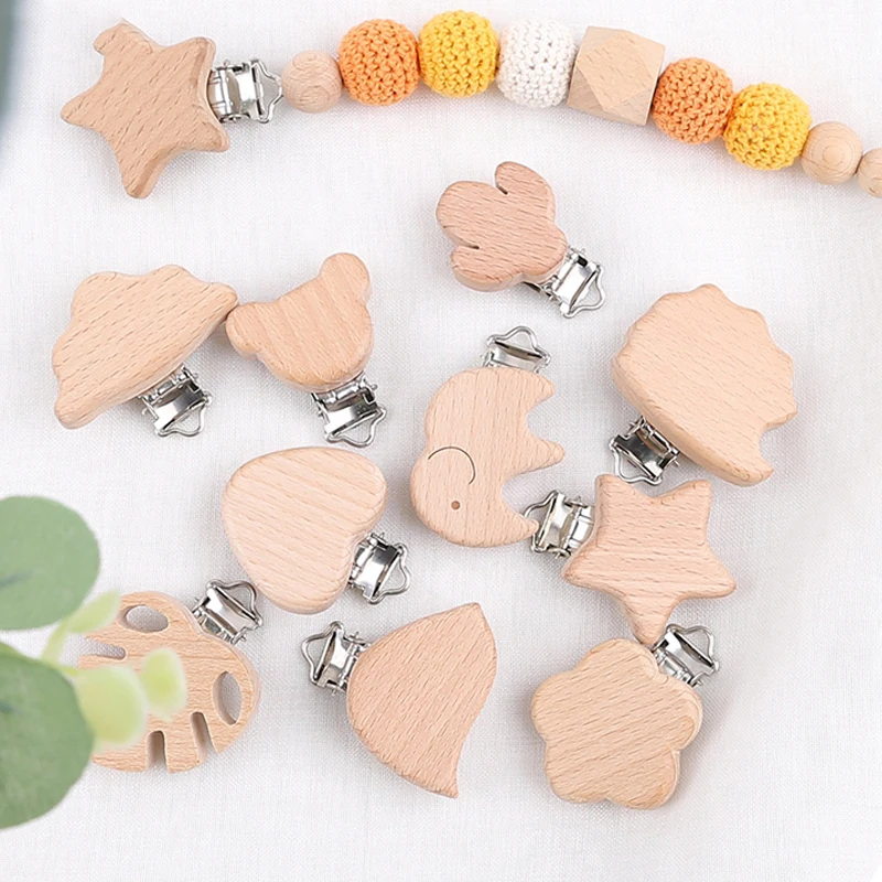 1PC Baby Pacifier Clips Cartoon Wooden Soother Clip Nursing Accessories Diy Dummy Pacifier Chains Clip Chain Wooden Baby Teether