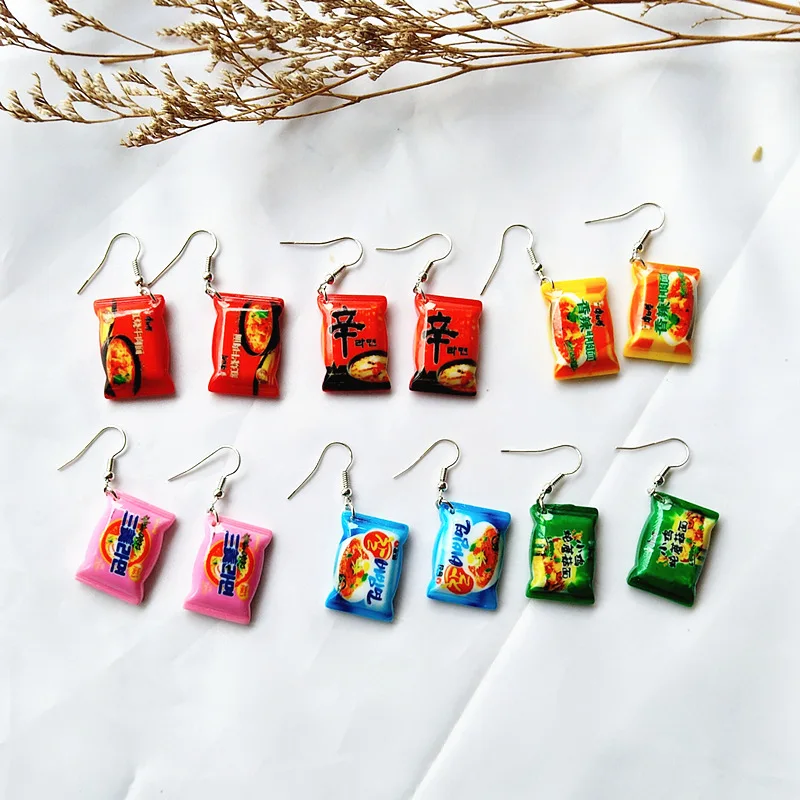 Korean Harajuku Creative Geometry Instant Noodles Earrings Simple Personality Funny Simulation Instant Noodles Eardrop