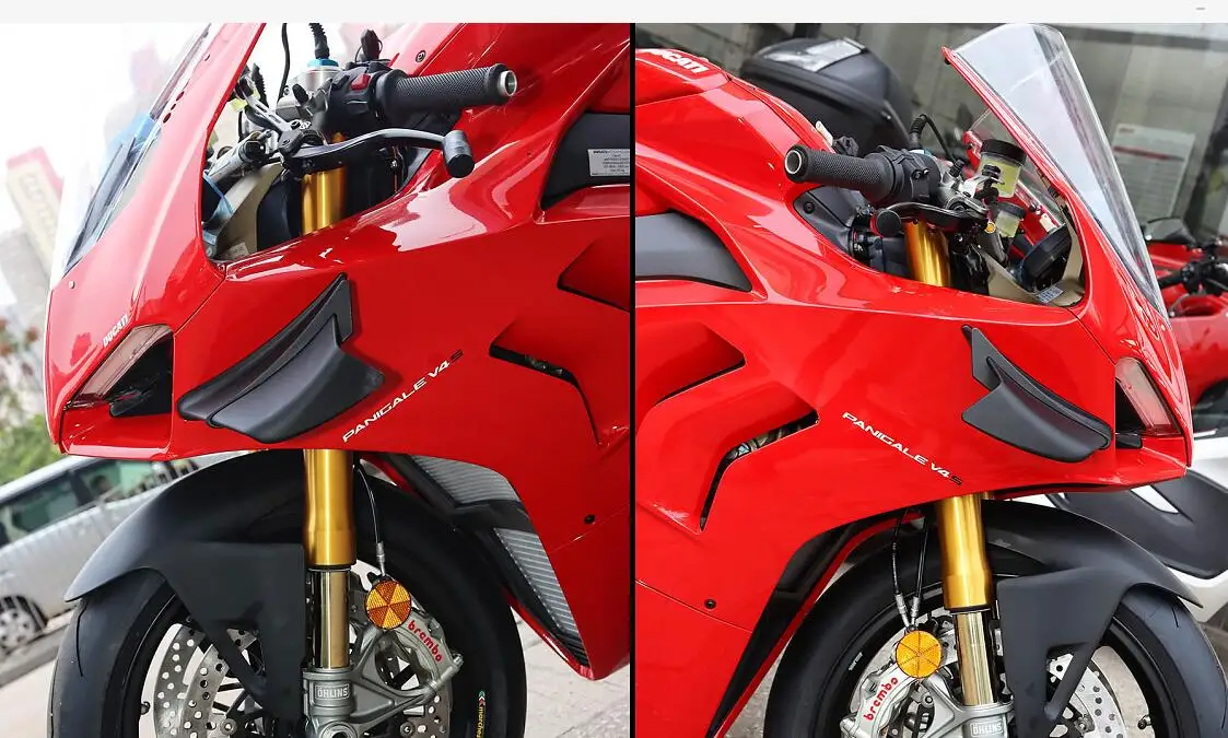 

A Pair Motorbike Fairing For Ducati Panigale V4 / V4S / V4R 2018-2019 2020 2021 original Winglets Air Deflector fit