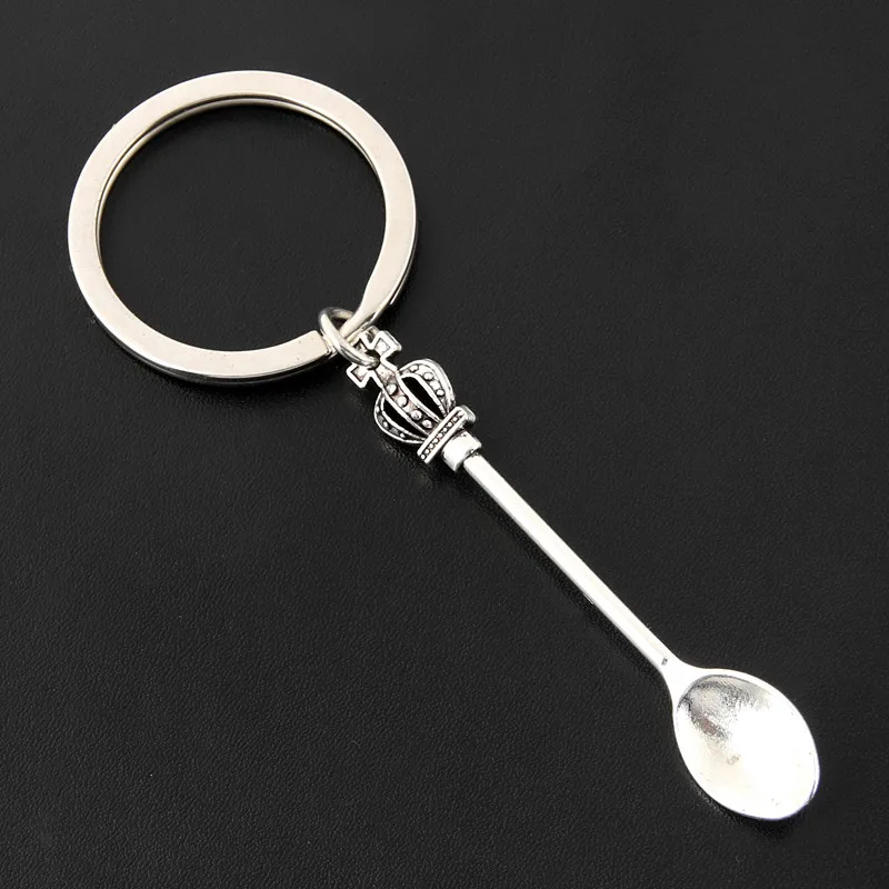 New Knife Fork Spoon Crown Pendants DIY Men Keychain Metal Keyring Kitchen Jewelry Souvenir For Gift