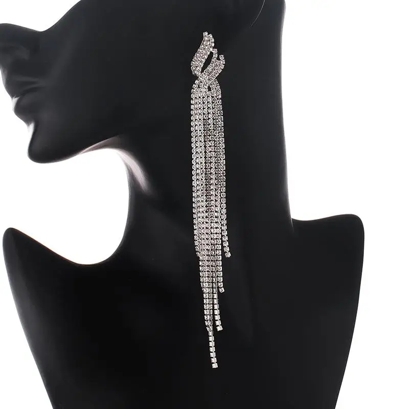 YFJEWE New Fashion White Crystal big Dangle Earrings for Women Tassel Long Bling Rhinestone Earrings Bridal Jewelry Gift E693