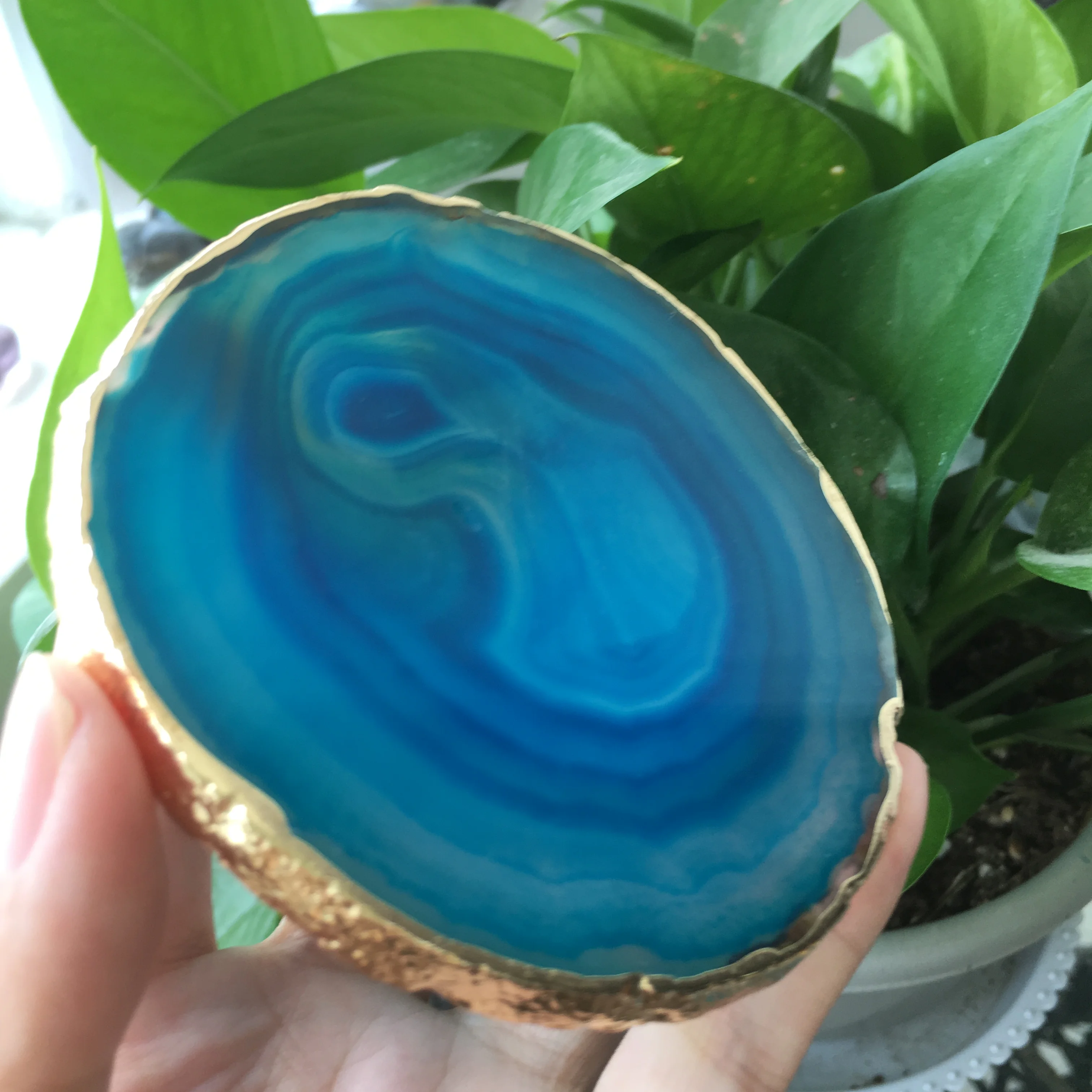 1pcs natural agate Geode piece insulated coasters crystal board jade agate coasters with gold-plated lace mineral trim