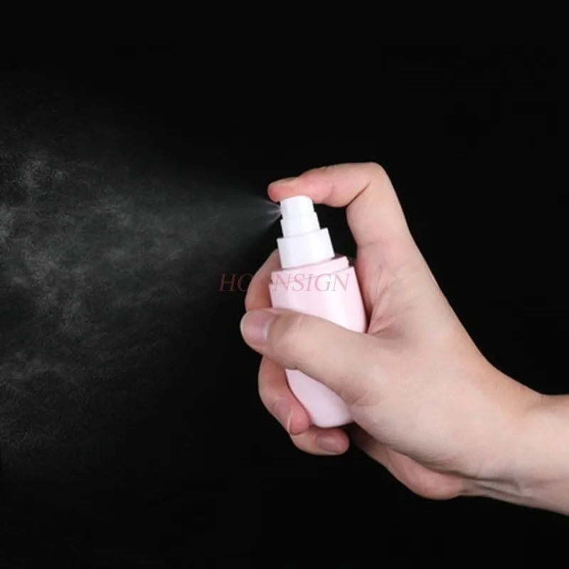 Cute Spray Bottle Travel Sub-bottle Fine Mist Facial Makeup Hydrating Small Spray Bottle Toner Mini Portable Watering Can Sale