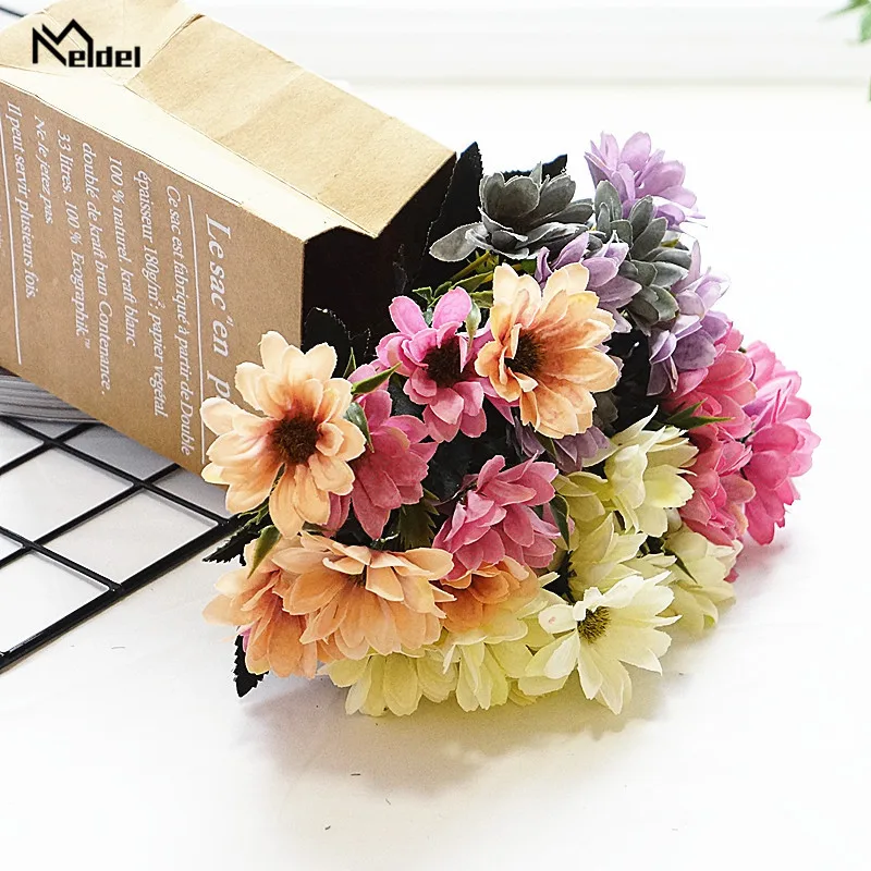 10 Kepala Mini Daisy Buatan Sutra Bunga Buket Pengantin Palsu Gerbera Flore untuk Pernikahan Rumah Pesta Dekorasi Faux Daisy Flore banyak