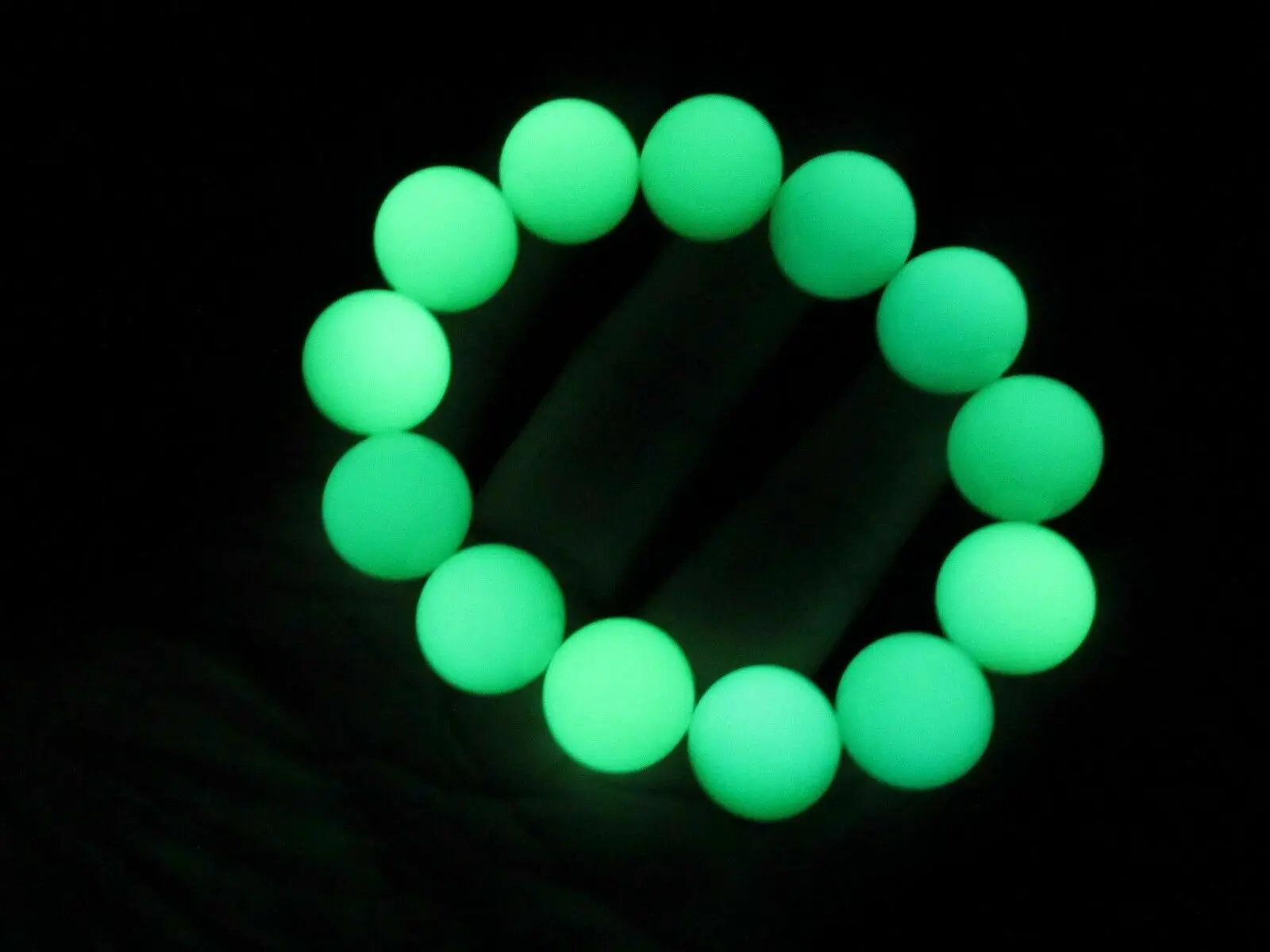 AAA+++ 16mm Glowing In The Dark JADE BEADS BRACELET HEALING K2