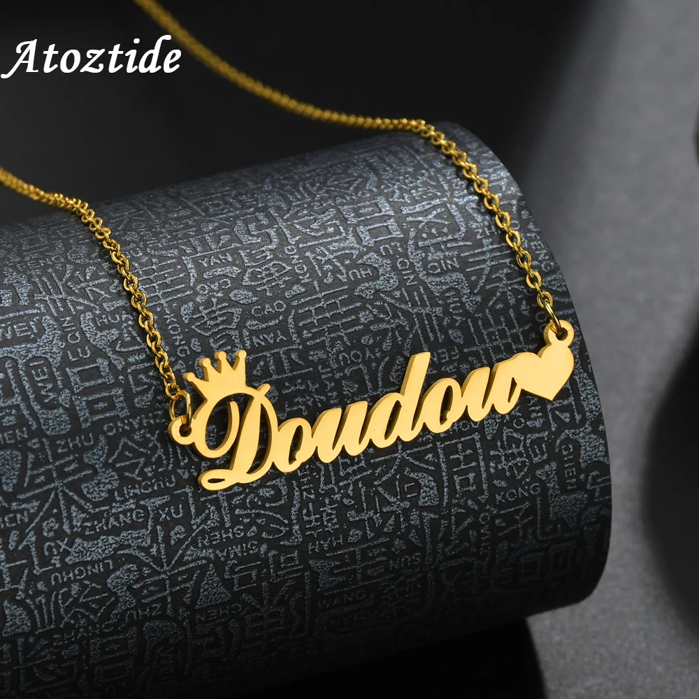 Atoztide Customized Fashion Stainless Steel Name Necklace Personalized Letter Crown Heart Necklace Pendant Nameplate Gift